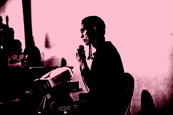 Paul_Litherland_Viva2023_PLB3642-scaled_posterize_800x400